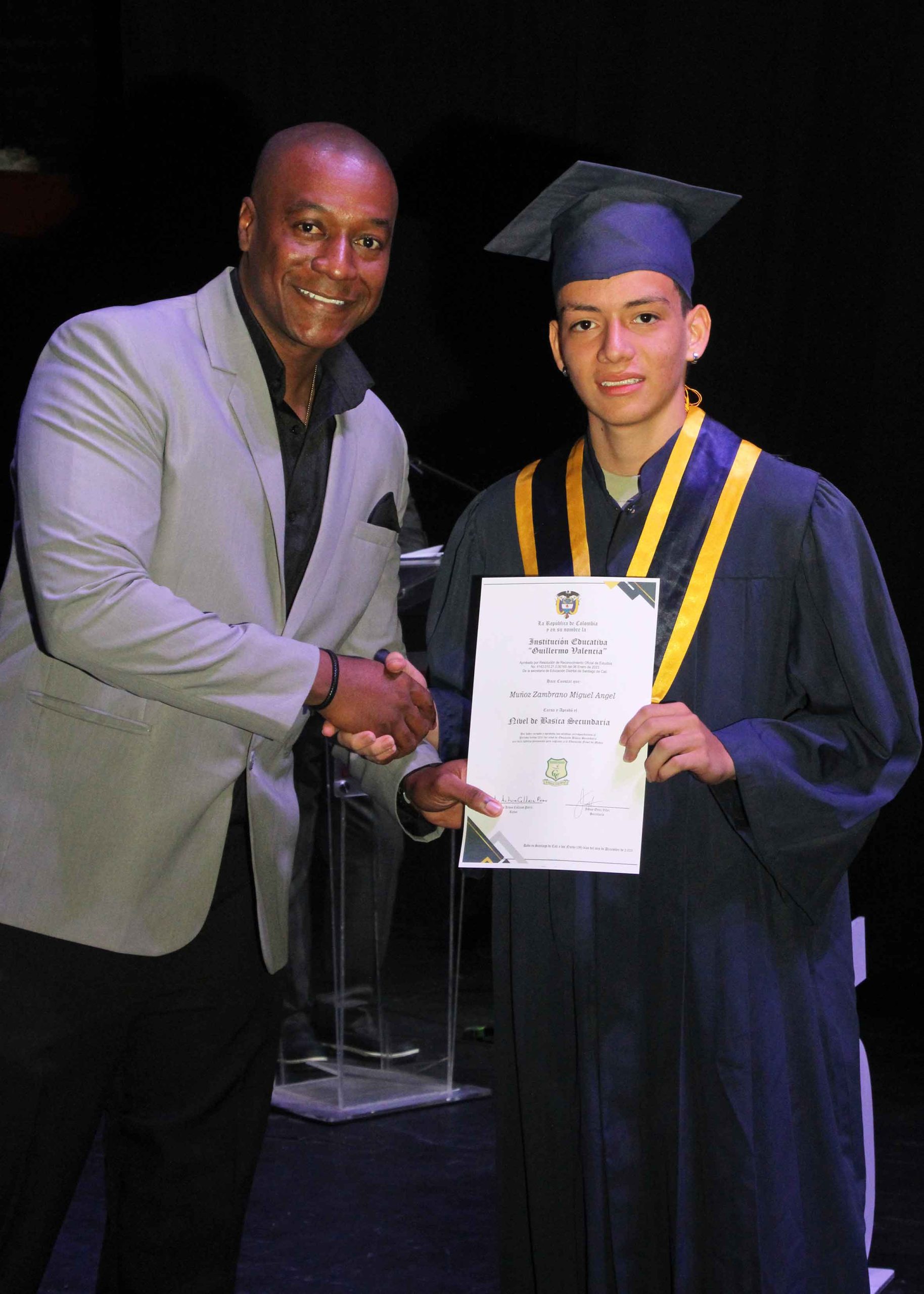 Colores de togas universitarias en Bogotá